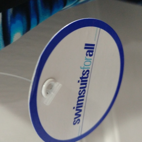 Swimsuits For All One-piece Swim Wear - Picture 4 of 5